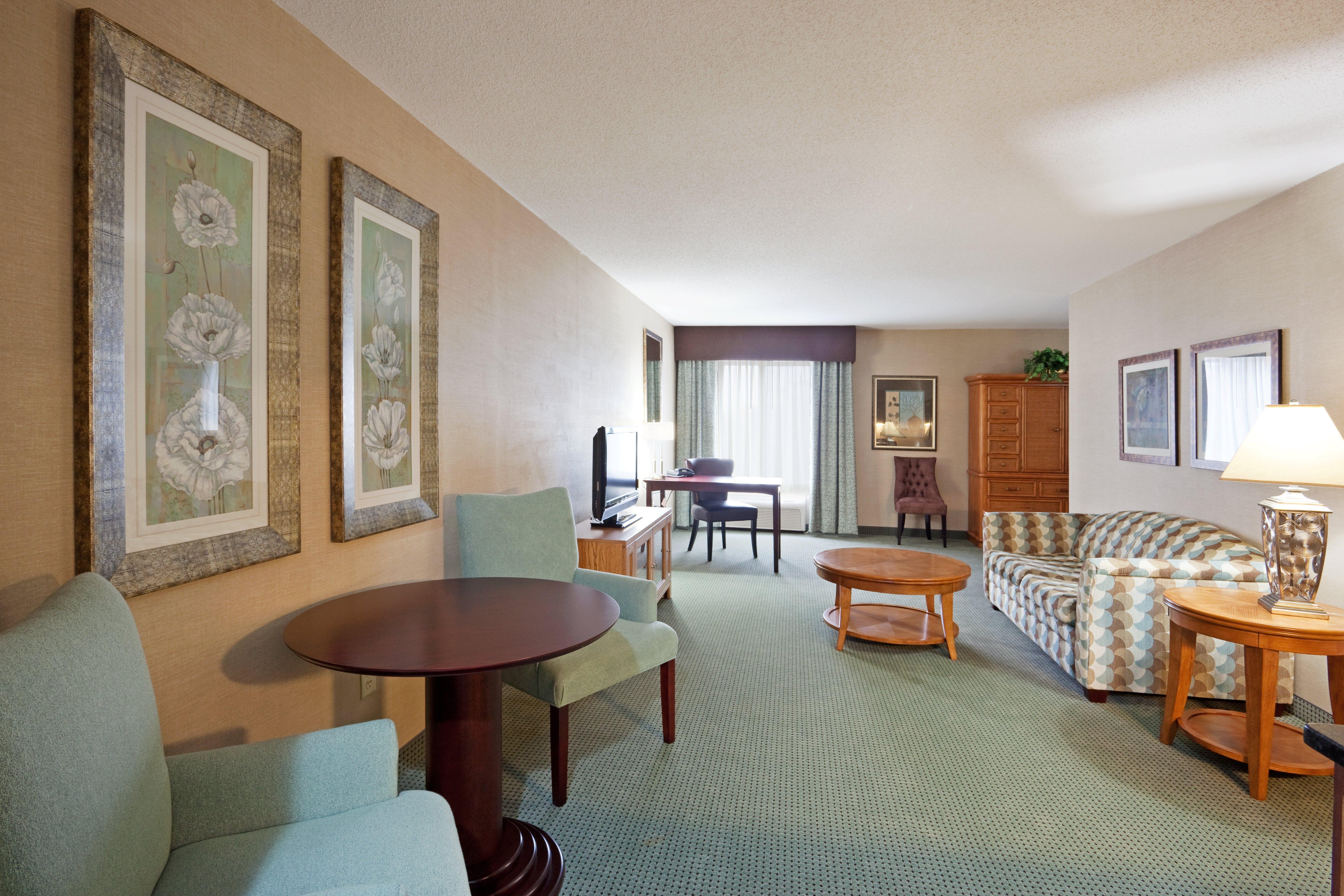 Holiday Inn Express And Suites Meriden By Ihg Exterior photo